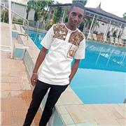 Professeur particulier donne cours de soutien aux élèves et étudiants